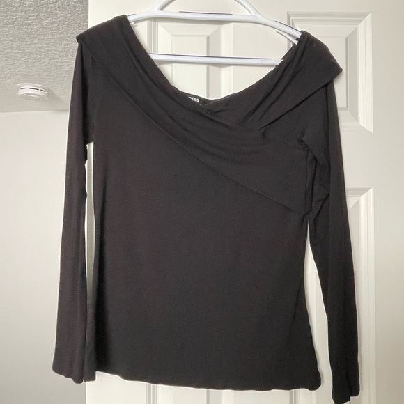 Express Black Off Shoulder Top - Medium - Picture 2 of 3